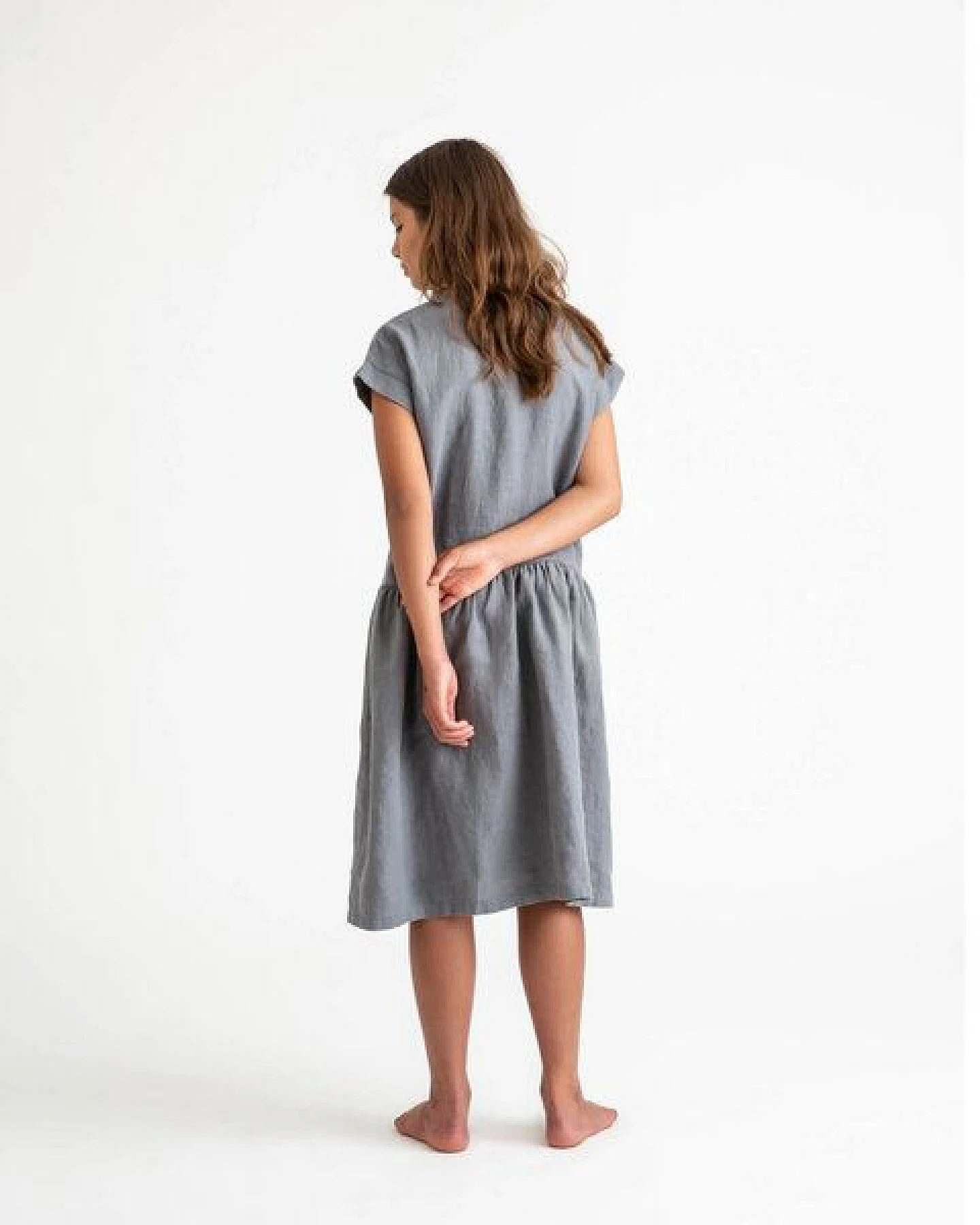 Matona Leinenkleid für Kinder mit kurzen Ärmeln / Simple Dress – Ansicht 2