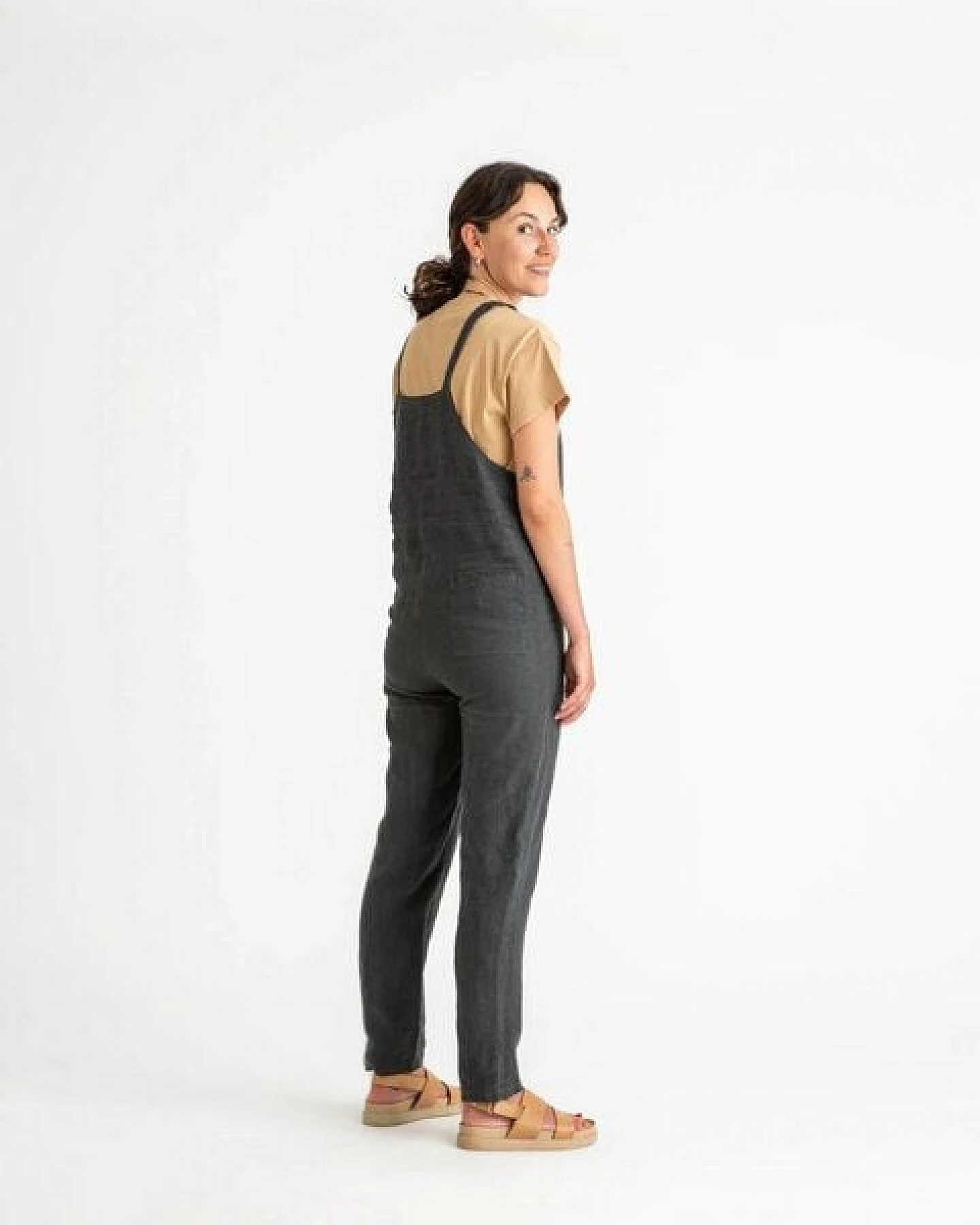 Matona Latzhose für Frauen aus Leinen / Linen Overall – Ansicht 2