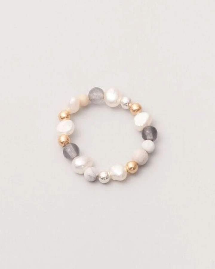 fejn jewelry Ring 'winter pearl' mit Süsswasserperlen und Halbedelsteinen