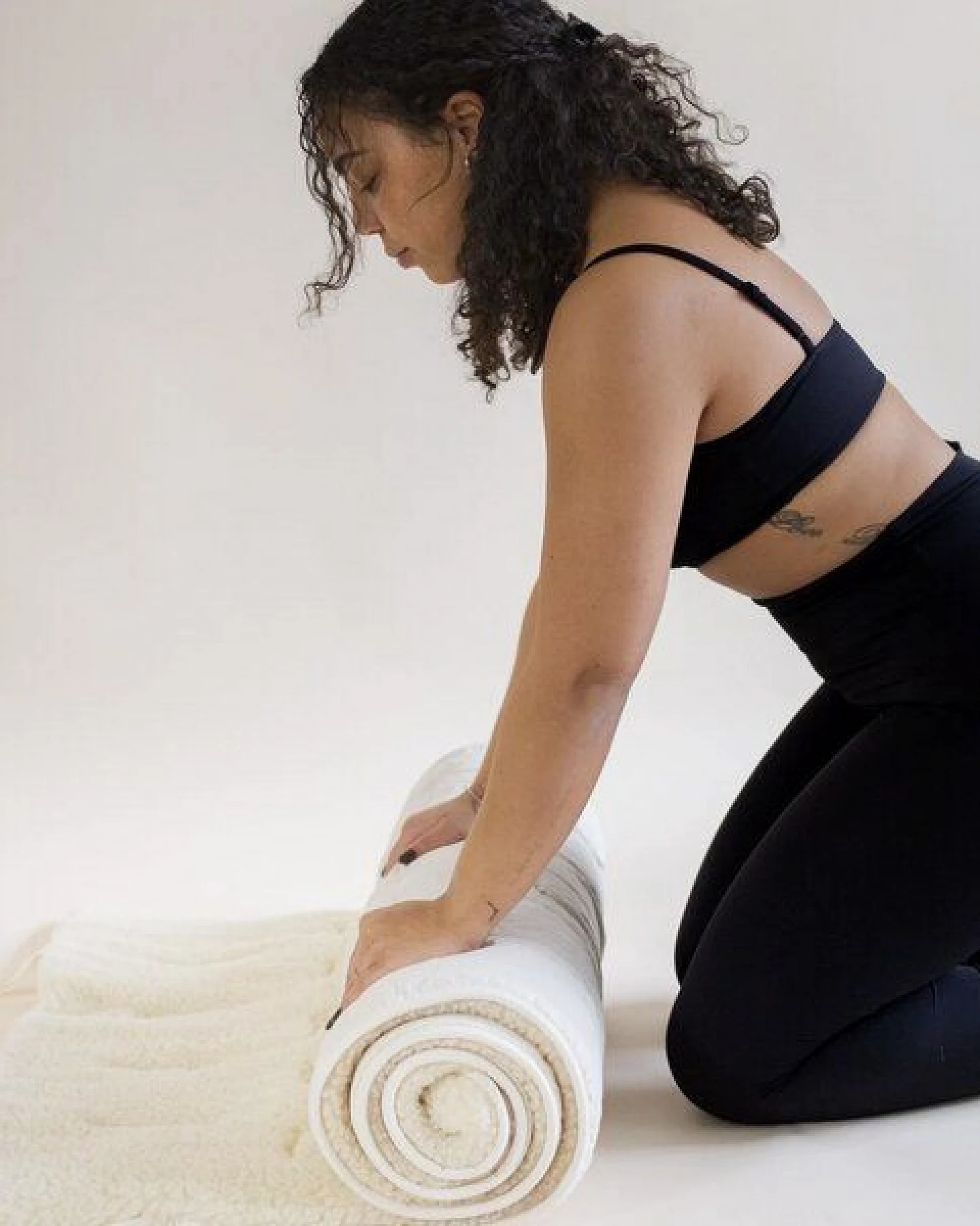 murmunto organics YOGA Matte aus Bio-Wole, für YIN YOGA, MEDITATION – Ansicht 2