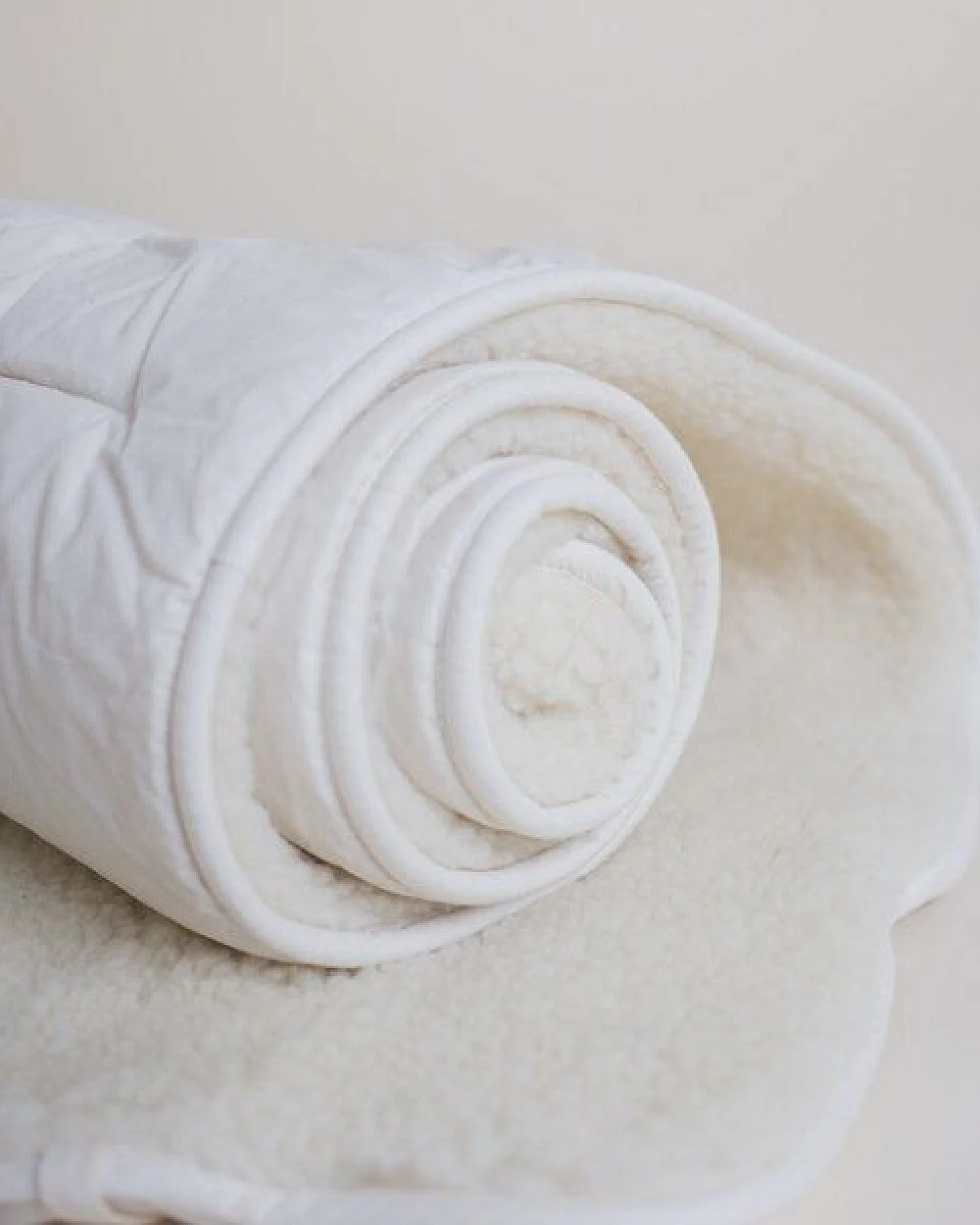 murmunto organics YOGA Matte aus Bio-Wole, für YIN YOGA, MEDITATION – Ansicht 4