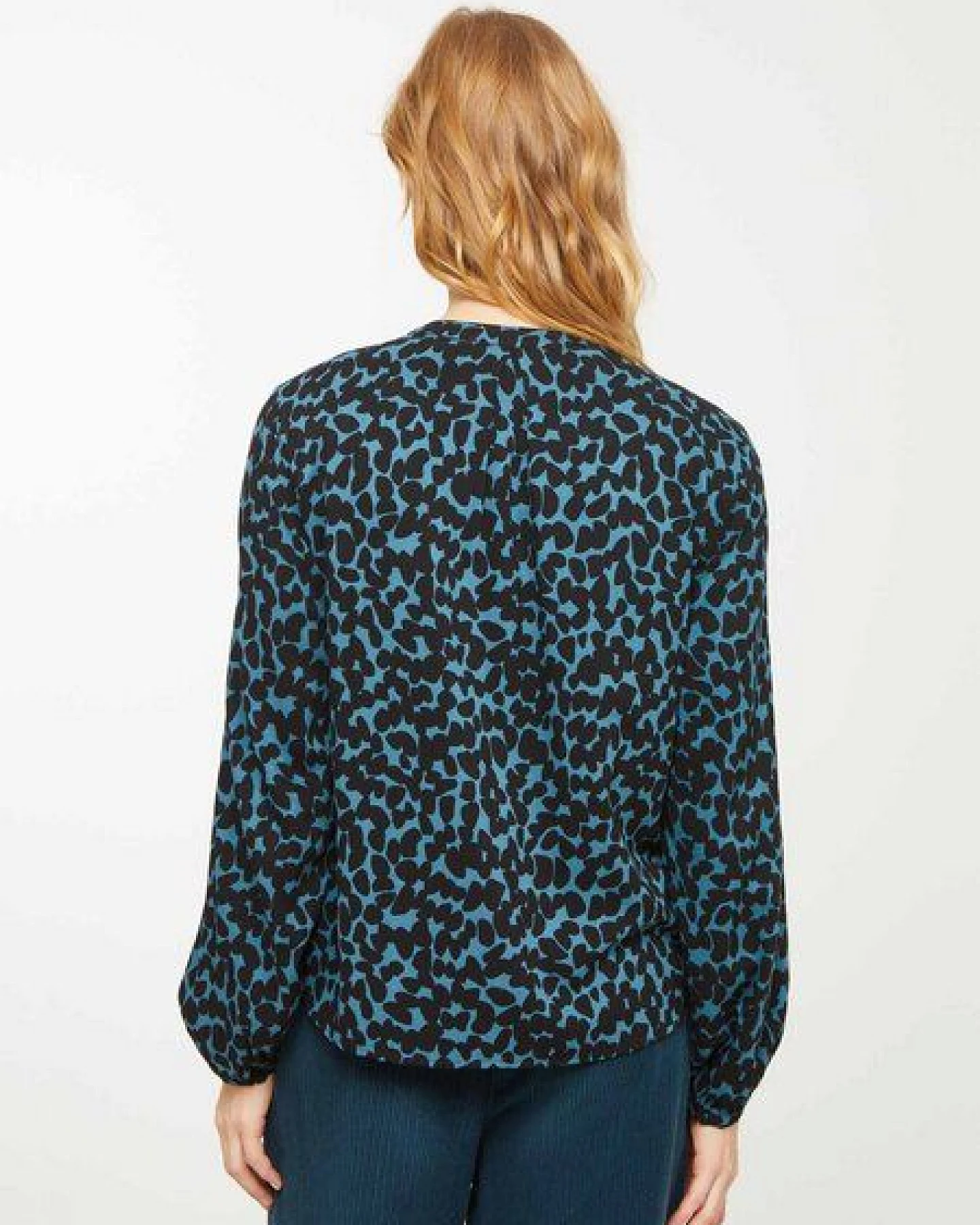 Damen Bluse aus LENZING ECOVERO - CARAMBOLA JUMBLE - recolution – Ansicht 3