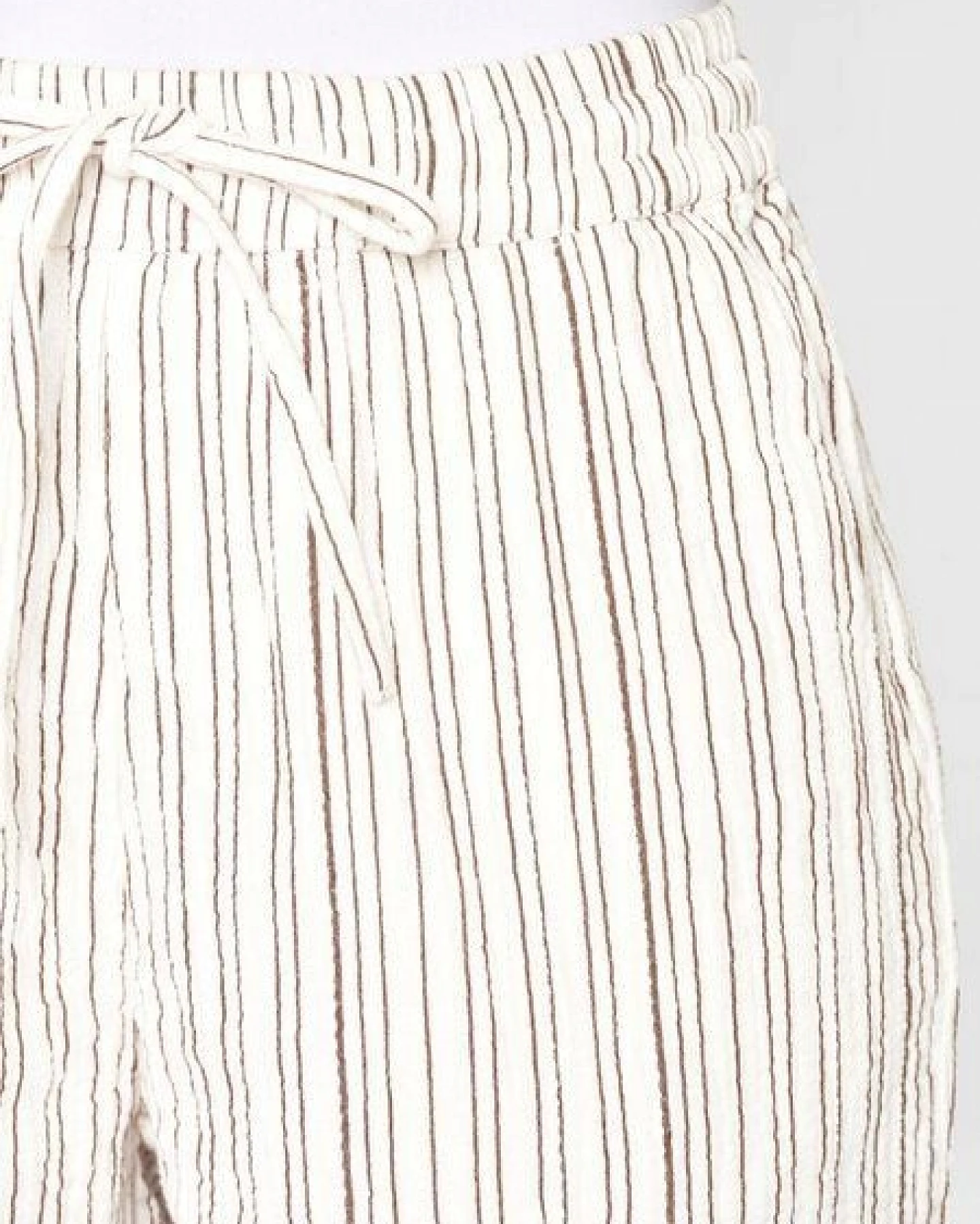 KnowledgeCotton Apparel Shorts STRIPED POSEY aus Bio-Baumwolle – Ansicht 4