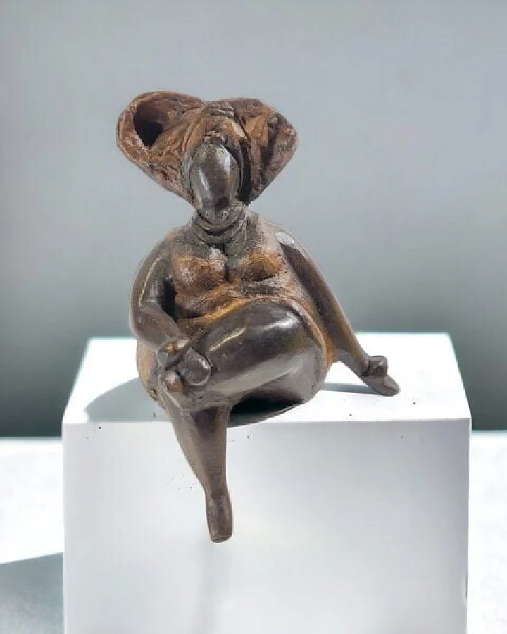 Moogoo Creative Africa Bronze-Skulptur "Bobaraba Yolanda" Unikate by Hamidou