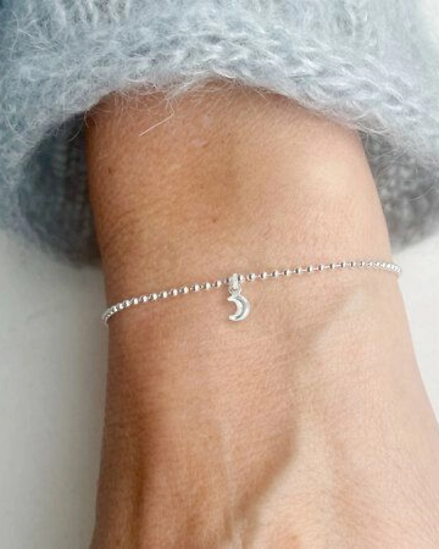 renna deluxe Armband mit Mond Anhänger – Ansicht 4