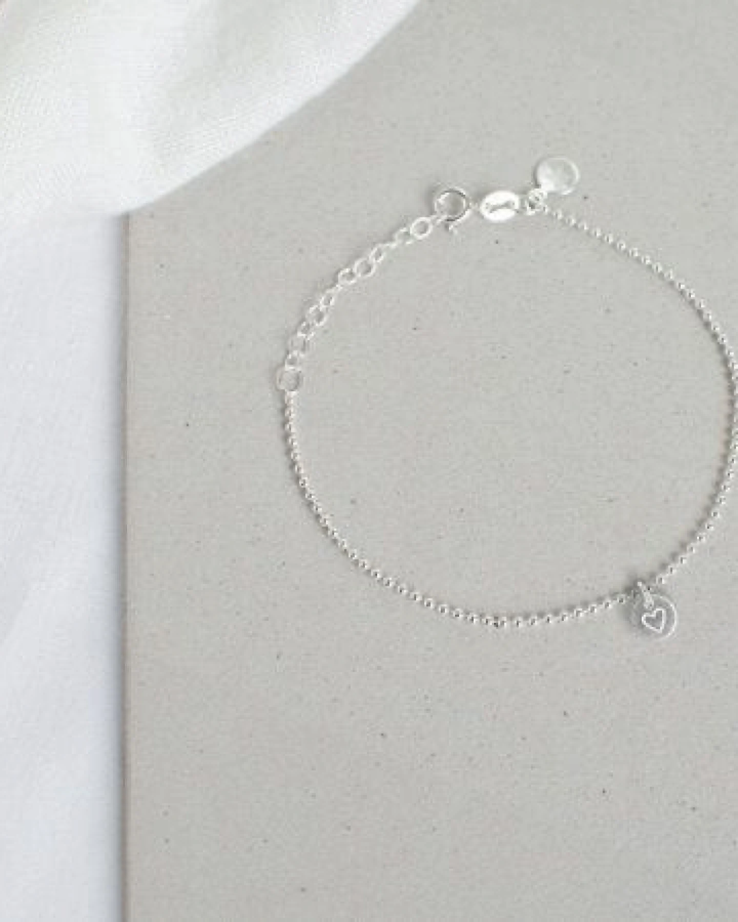 renna deluxe Armband mit Herz Anhänger – Ansicht 3