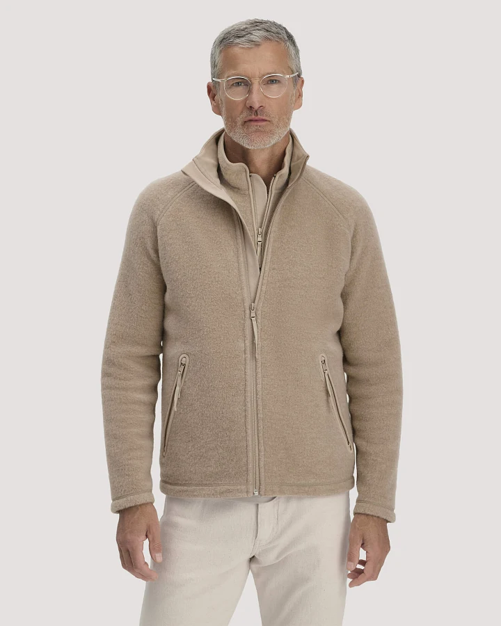 hessnatur Herren Wollfleece Jacke Regular aus Bio-Merinowolle - beige - Größe 46