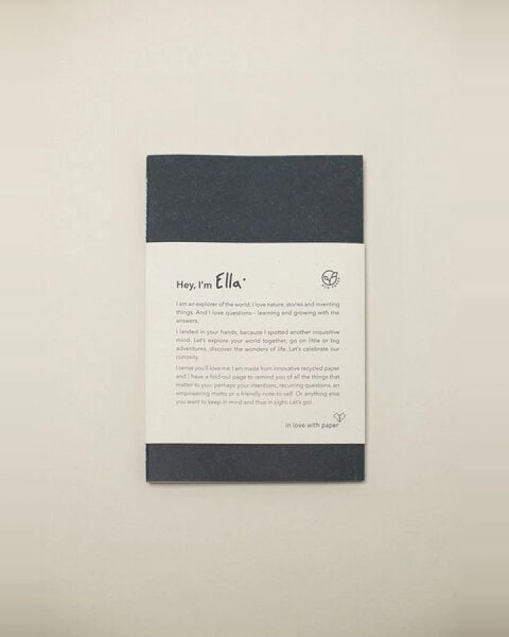 in love with paper Nachhaltiges Notizbuch Ella mit Ausklappseite und 48 blanko Seiten aus Up/Recyclingpapier