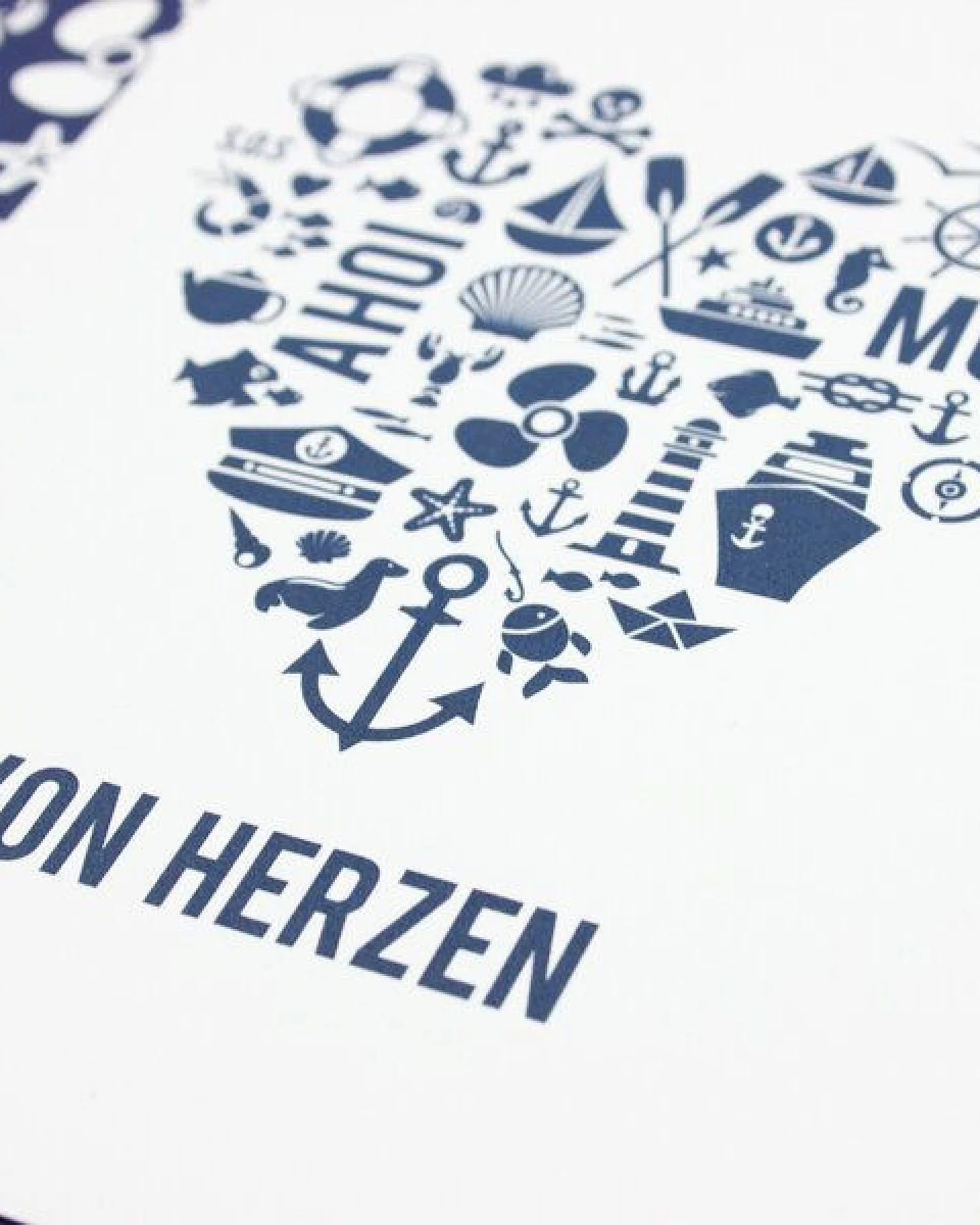 Bow & Hummingbird Postkarte "Von Herzen (maritim)" – Ansicht 3