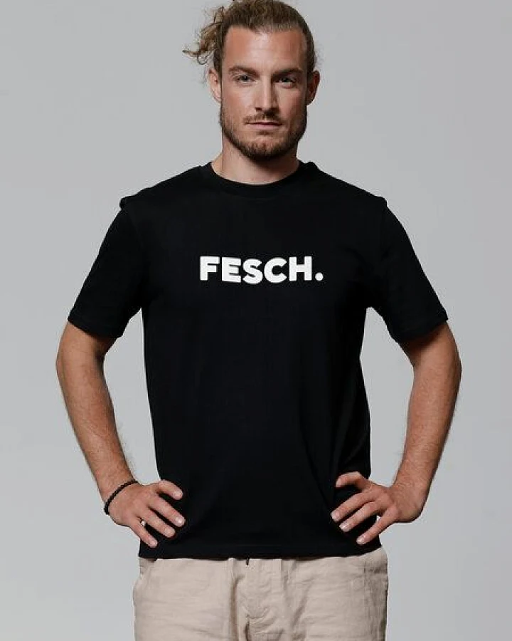 Schwarz