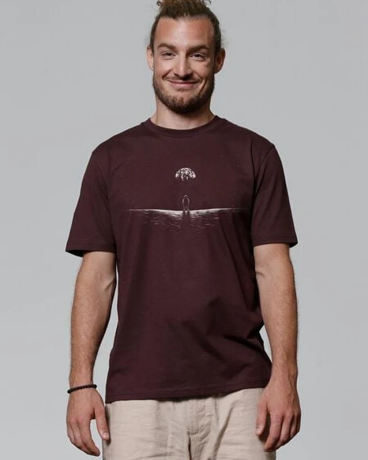 watapparel T-Shirt Lost in space