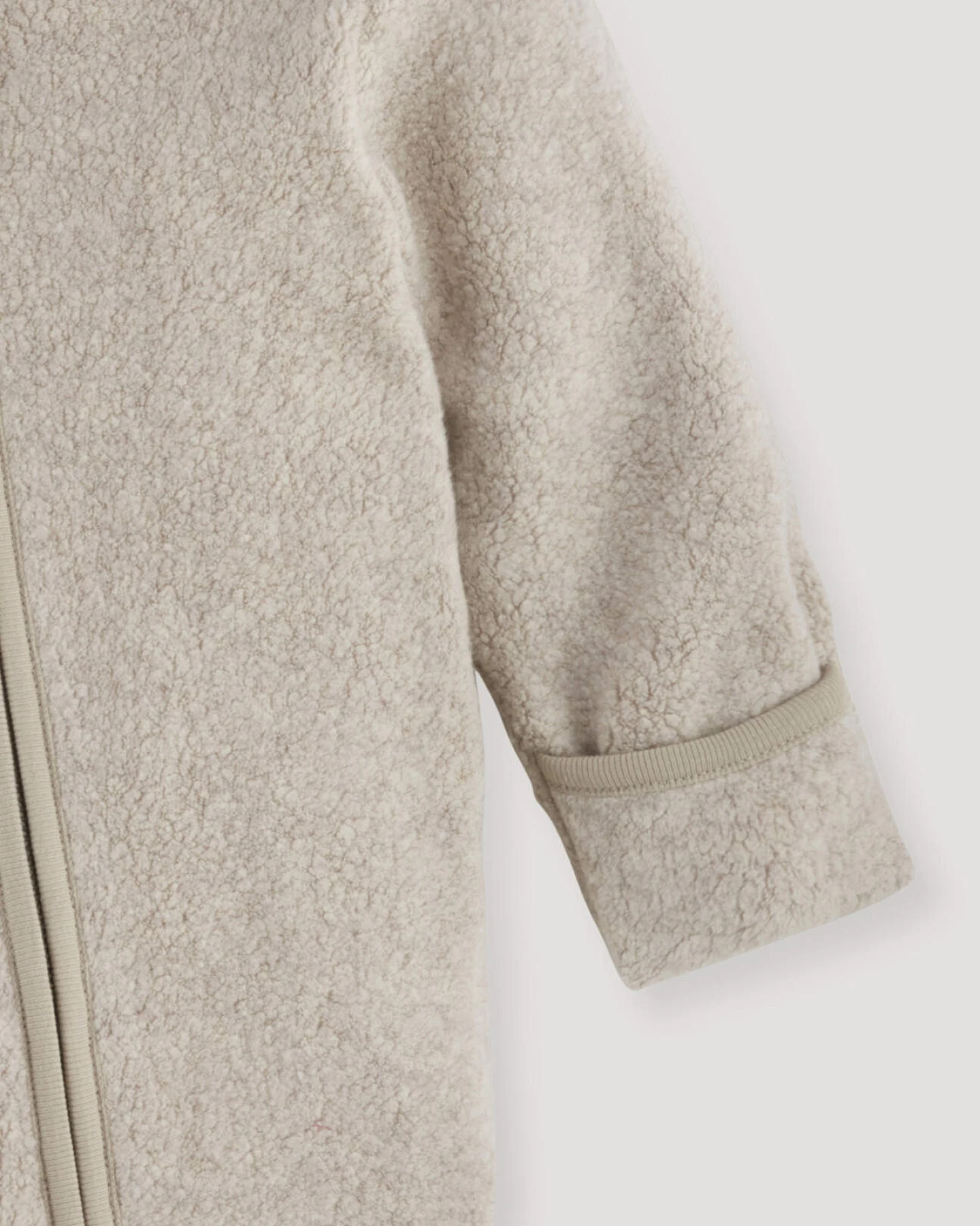 hessnatur Baby Fleece Overall aus Bio-Baumwolle - beige - Größe 62/68 – Ansicht 4