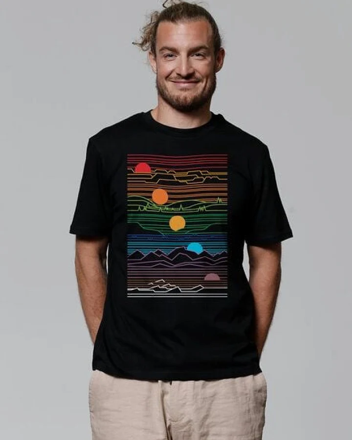 watapparel T-Shirt Unisex Sun And Moon