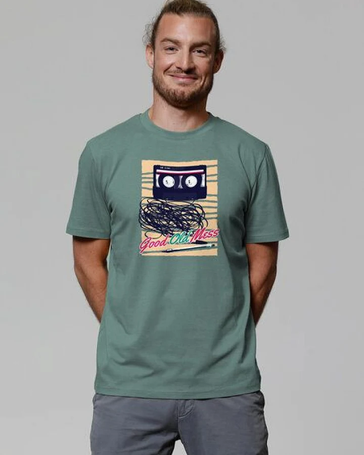 watapparel T-Shirt Unisex Good Old Mess