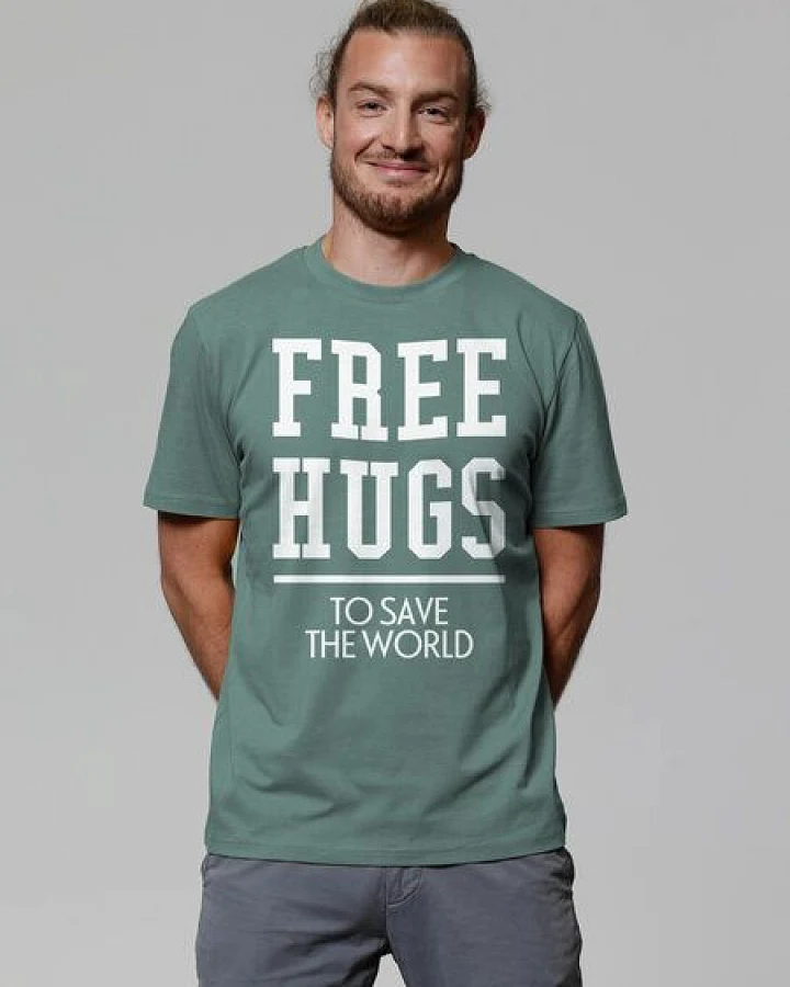 watapparel T-Shirt Unisex Free hugs to save the world