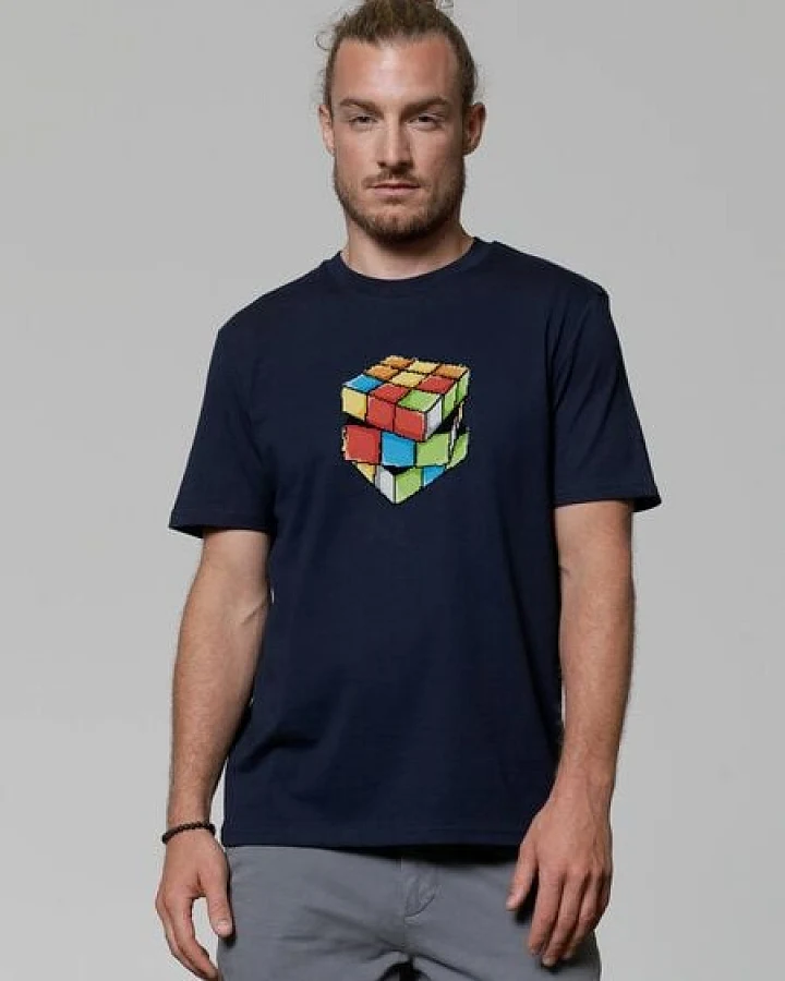 Blau