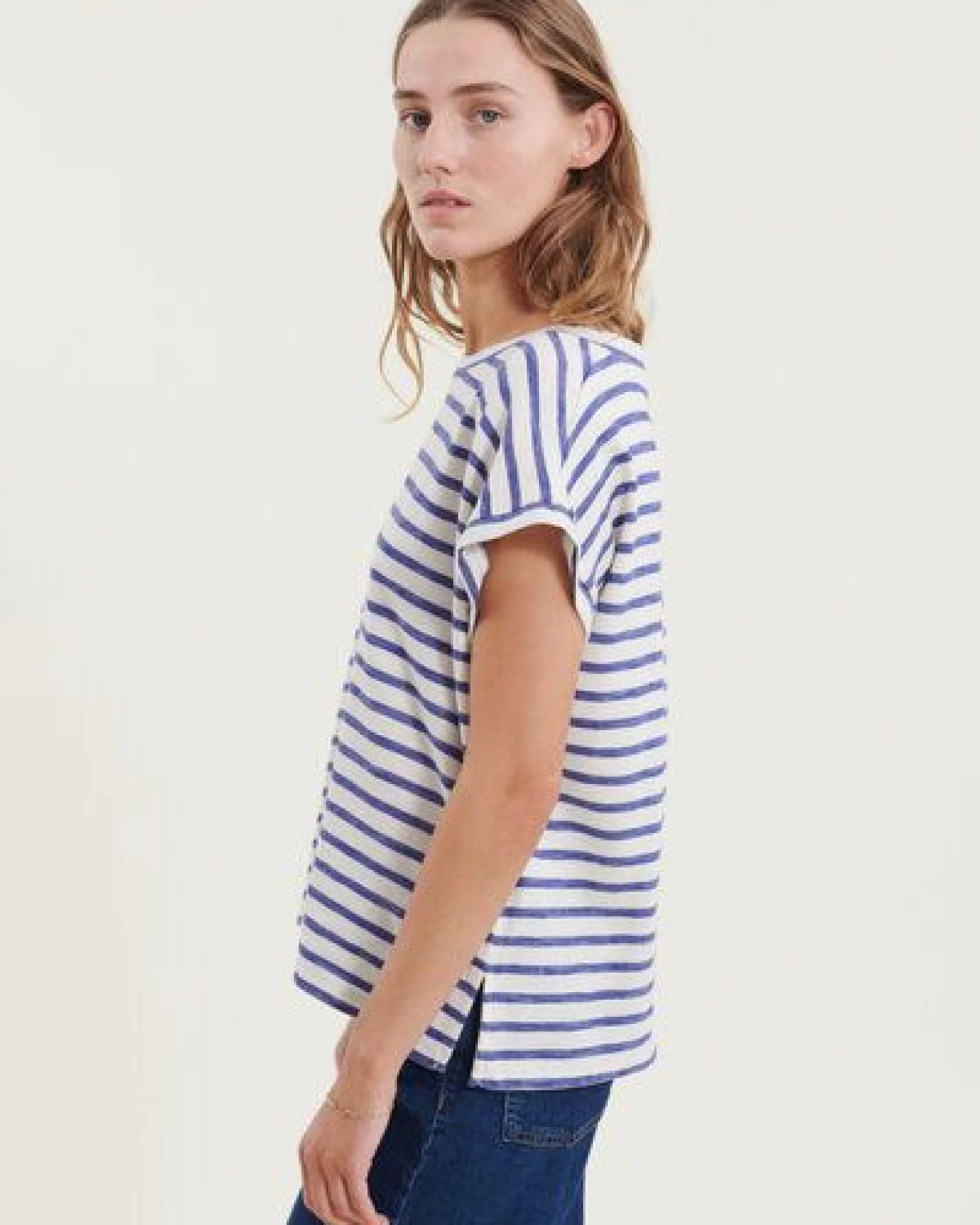 Basic Apparel Gestreiftes T-Shirt MARY aus Bio-Baumwolle – Ansicht 2