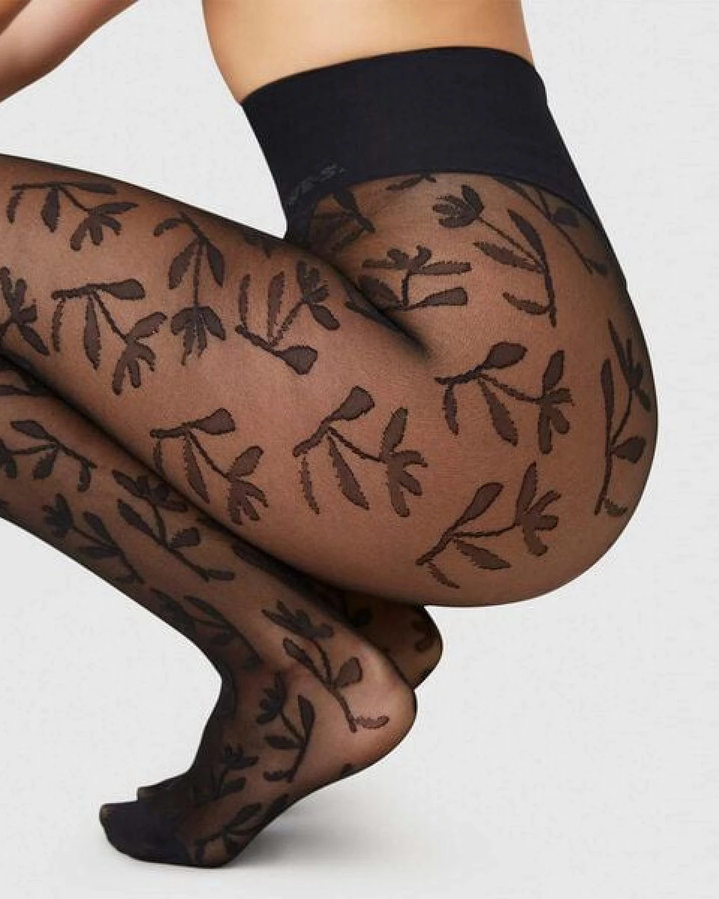Swedish Stockings Strumpfhose Flora Flower aus SENSIL® EcoCare recyceltem Polyamid – Ansicht 4