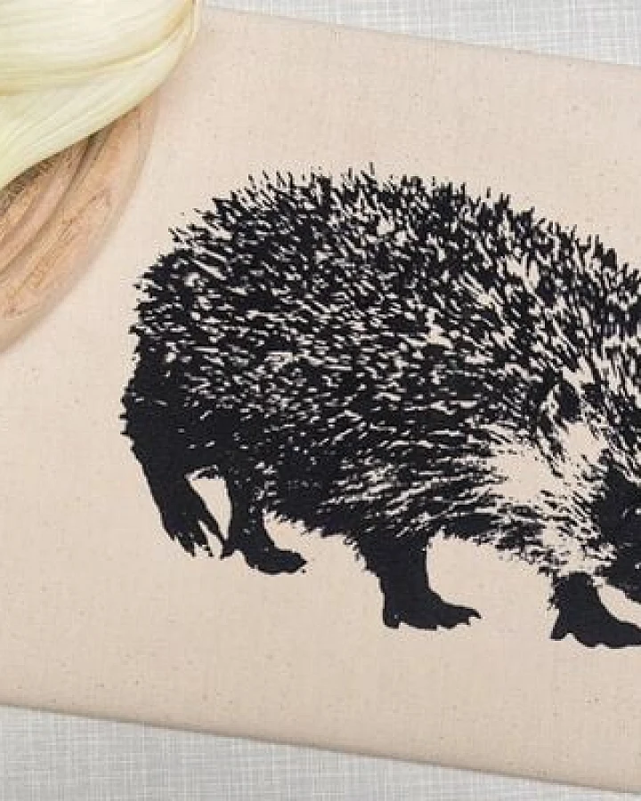 Hirschkind Bio & Fair-Trade-Geschirrtuch "Igel" natur