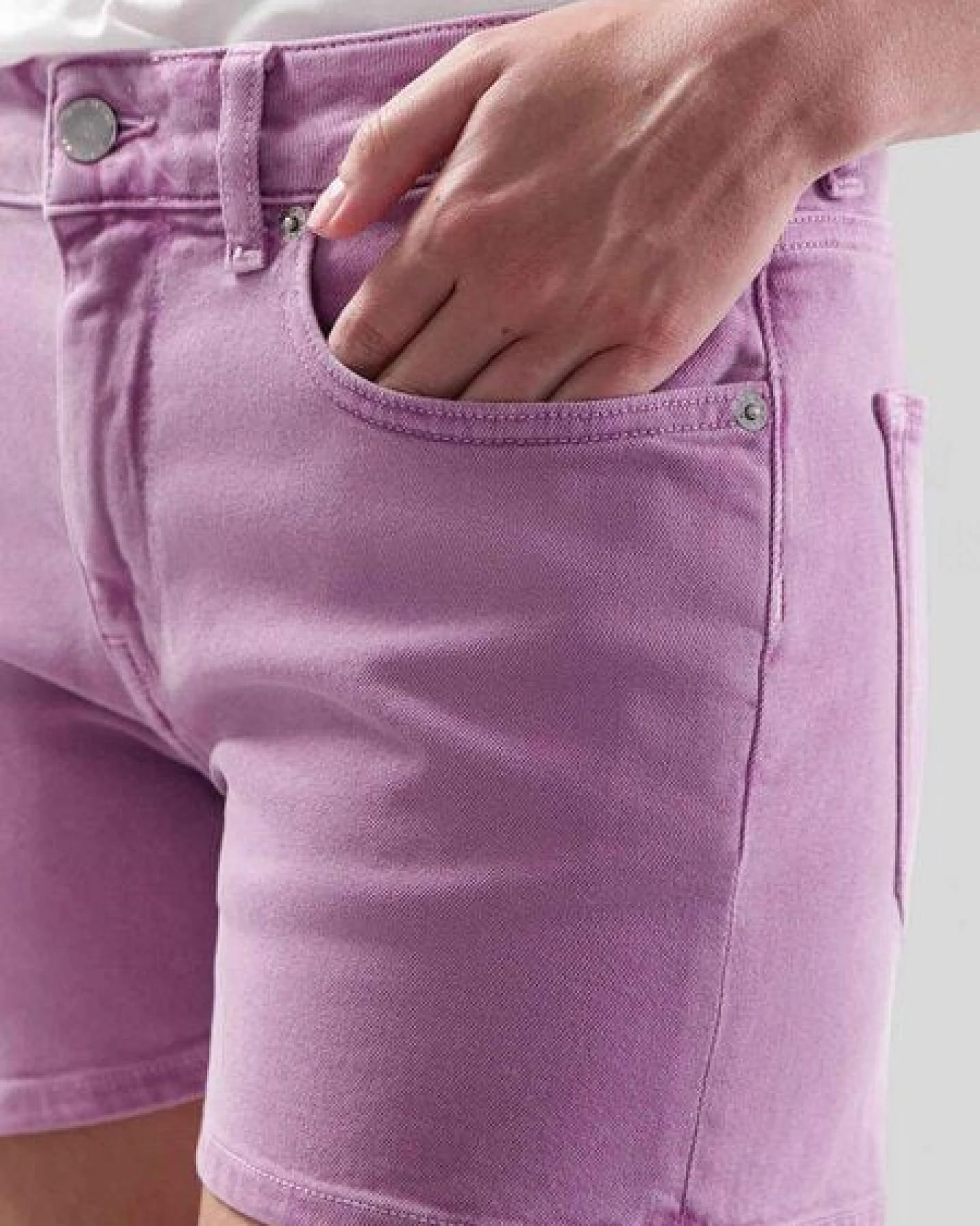 MUD Jeans Jeans Shorts - Shorty - aus einem Baumwolle/Elastan Mix – Ansicht 4