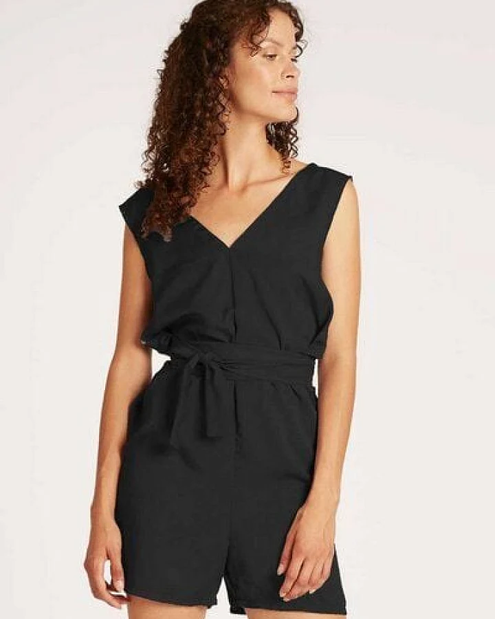 WiDDA berlin Schwarzer Jumpsuit ENIBI aus TENCEL®