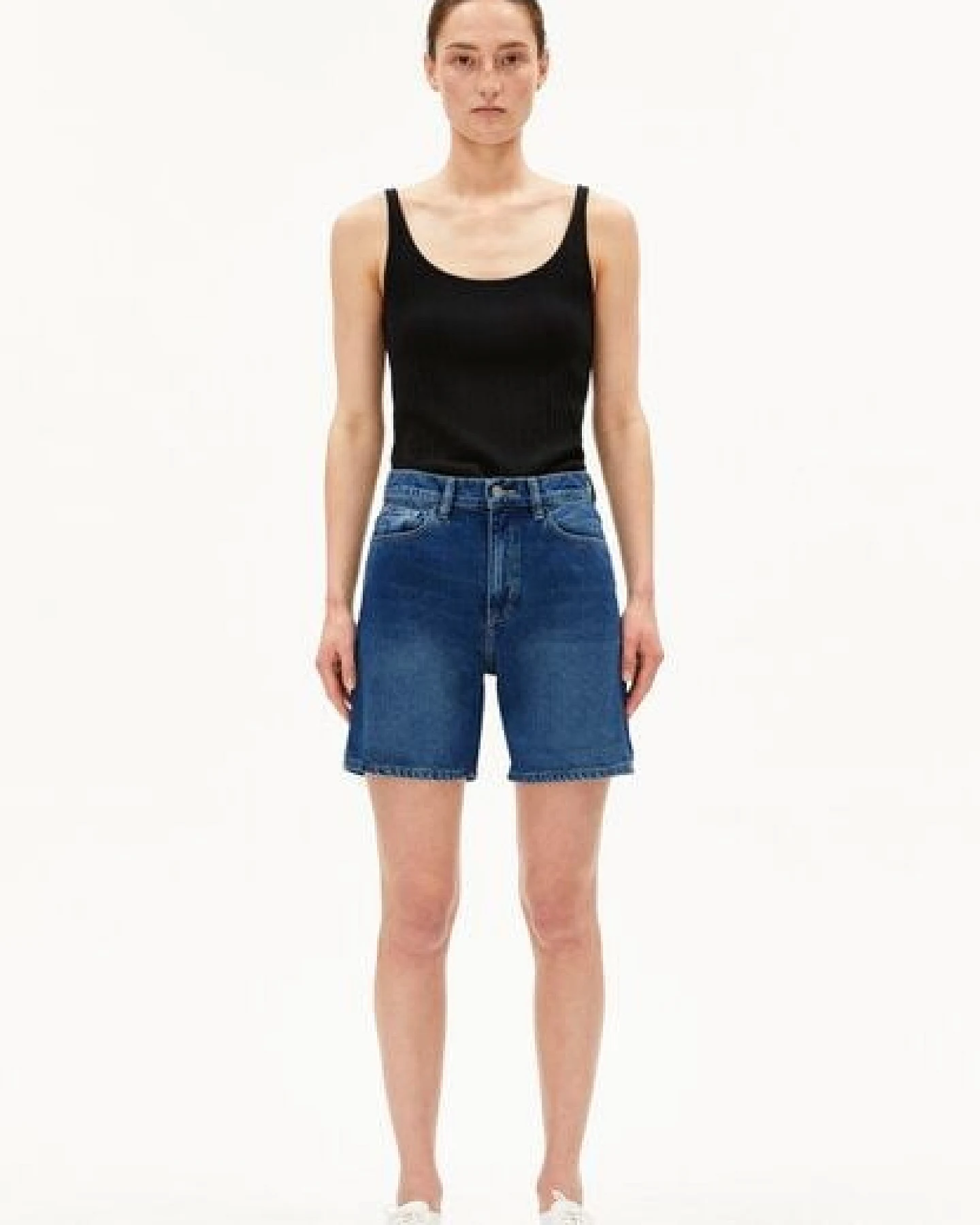 ARMEDANGELS SHEAARI Damen Jeans Shorts aus Bio-Baumwoll Mix – Ansicht 4