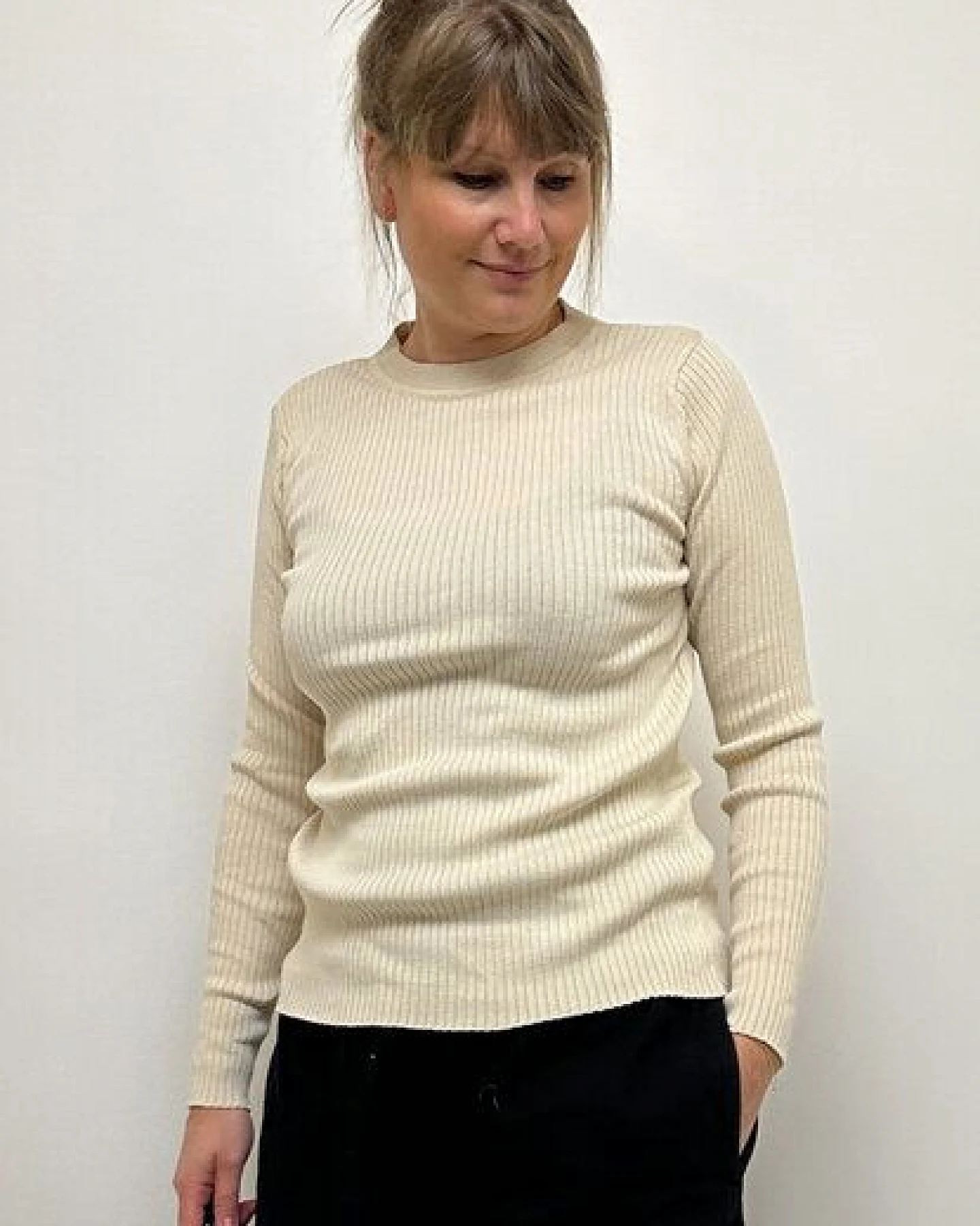GROBUND Die Strickbluse Hanna – GOTS zertifiziert aus 100 % Bio-Baumwolle – Ansicht 2