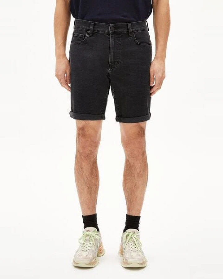 ARMEDANGELS NAAILO Herren Jeans Shorts aus recyceltem Baumwoll Mix