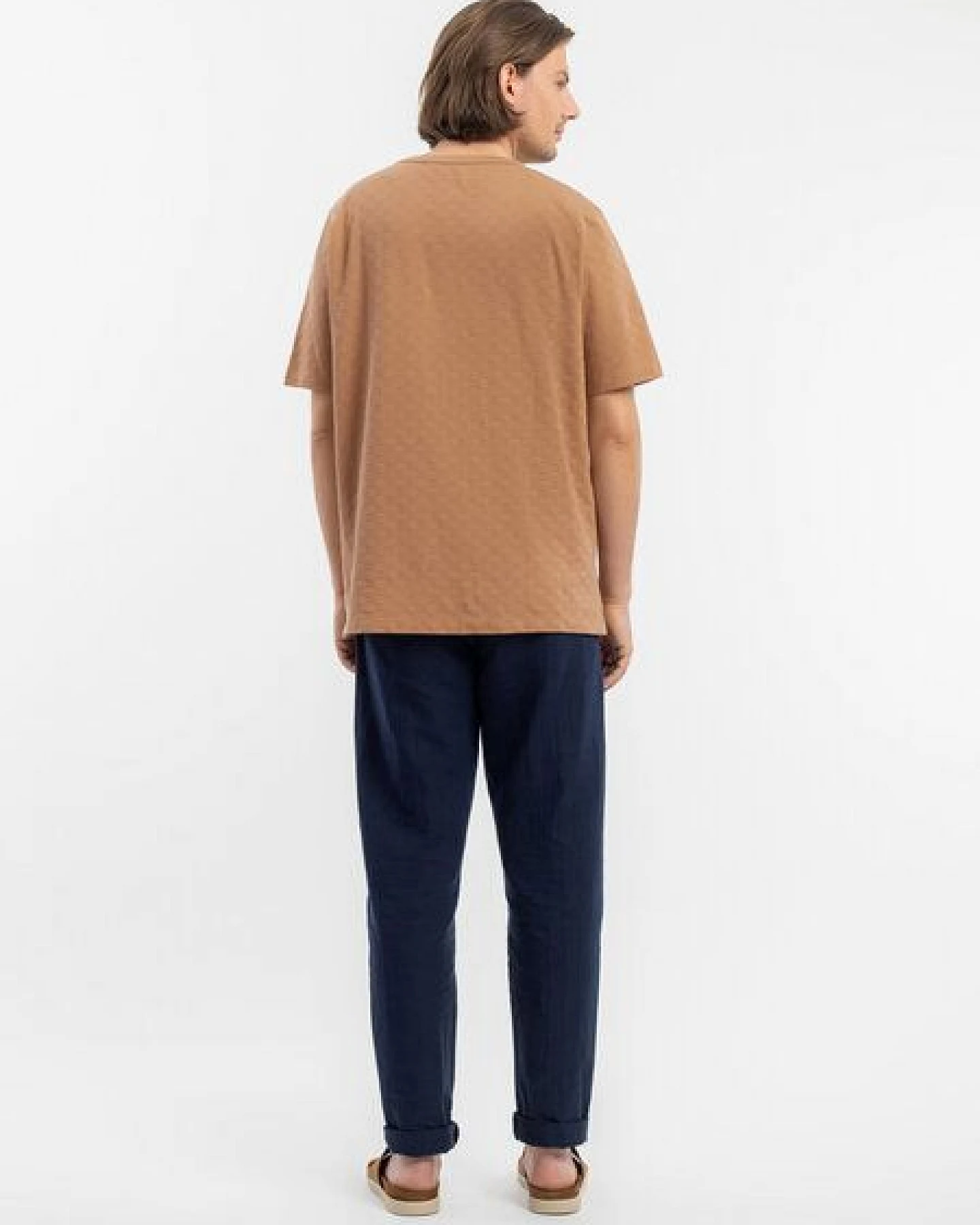 Rotholz Basic T-Shirt mit Rundhalsausschnitt - Tonal Check T-Shirt - aus Bio-Baumwolle – Ansicht 2