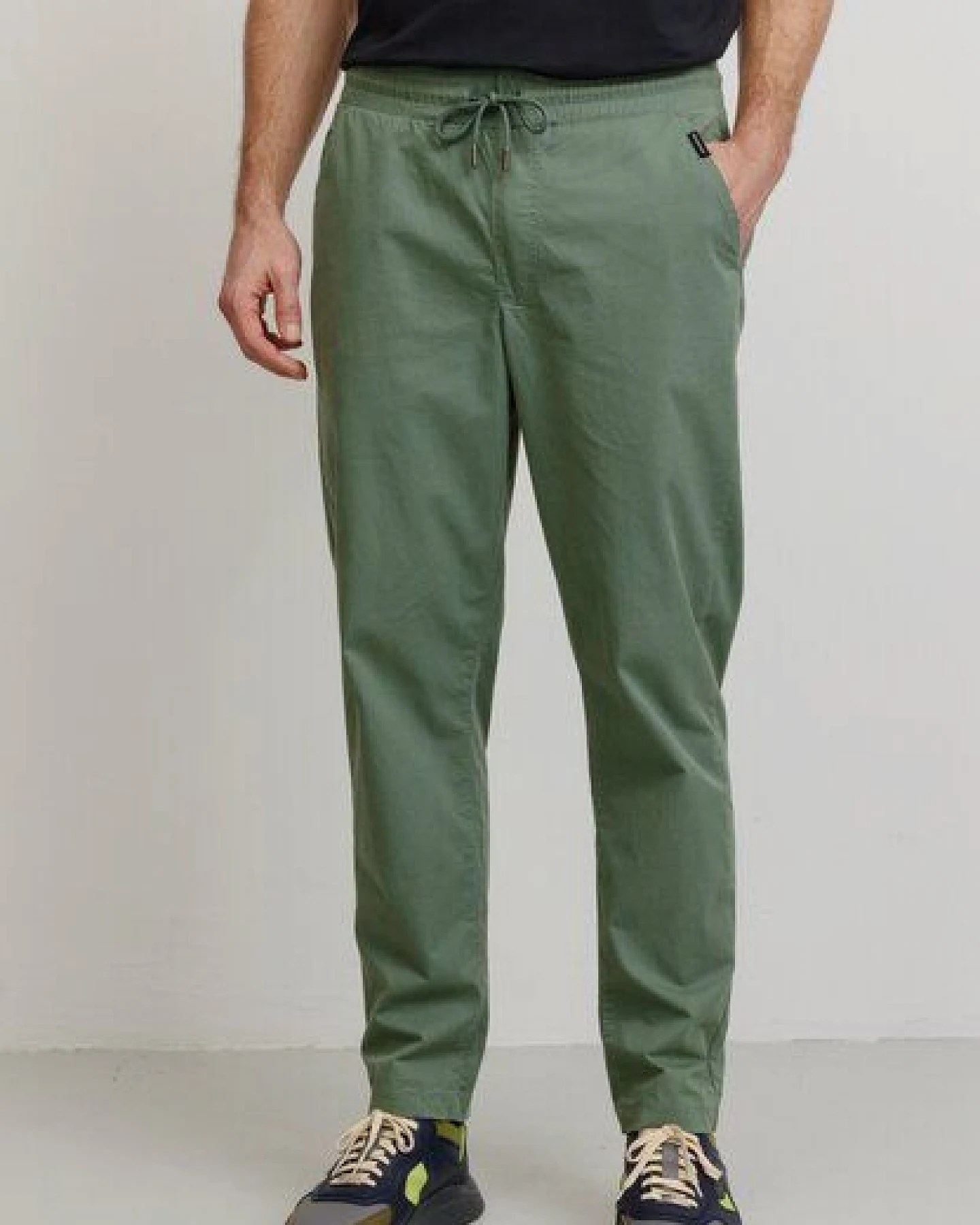Herren Jogg Chino aus Bio-Baumwoll Mix - TARO - recolution – Ansicht 2