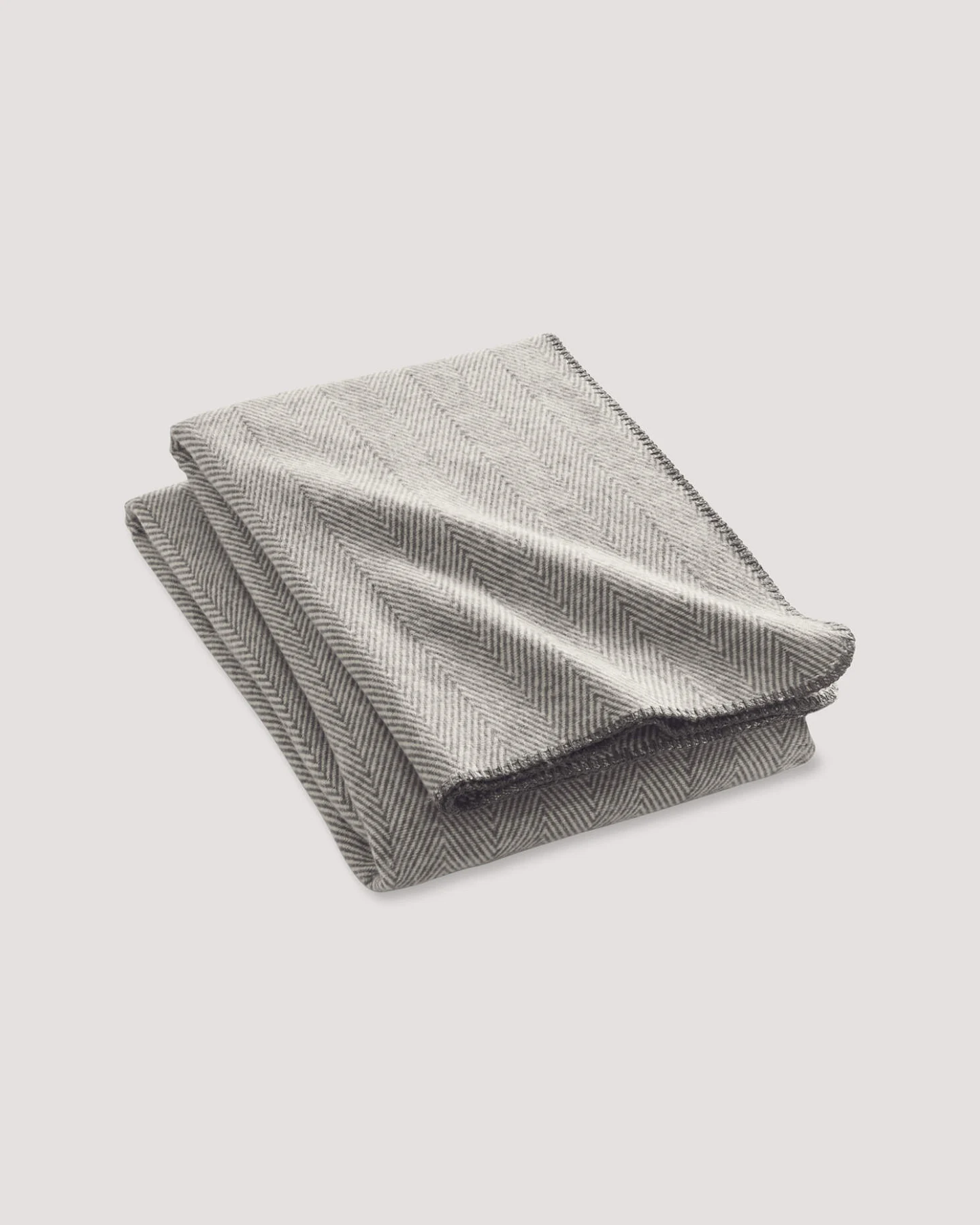 hessnatur Decke MERLE aus Bio-Baumwolle - grau - Größe 140x180 cm – Ansicht 2