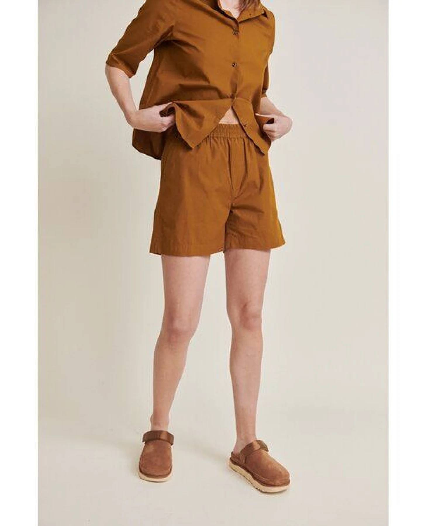 Basic Apparel Shorts SILJE aus Bio-Baumwolle – Ansicht 2
