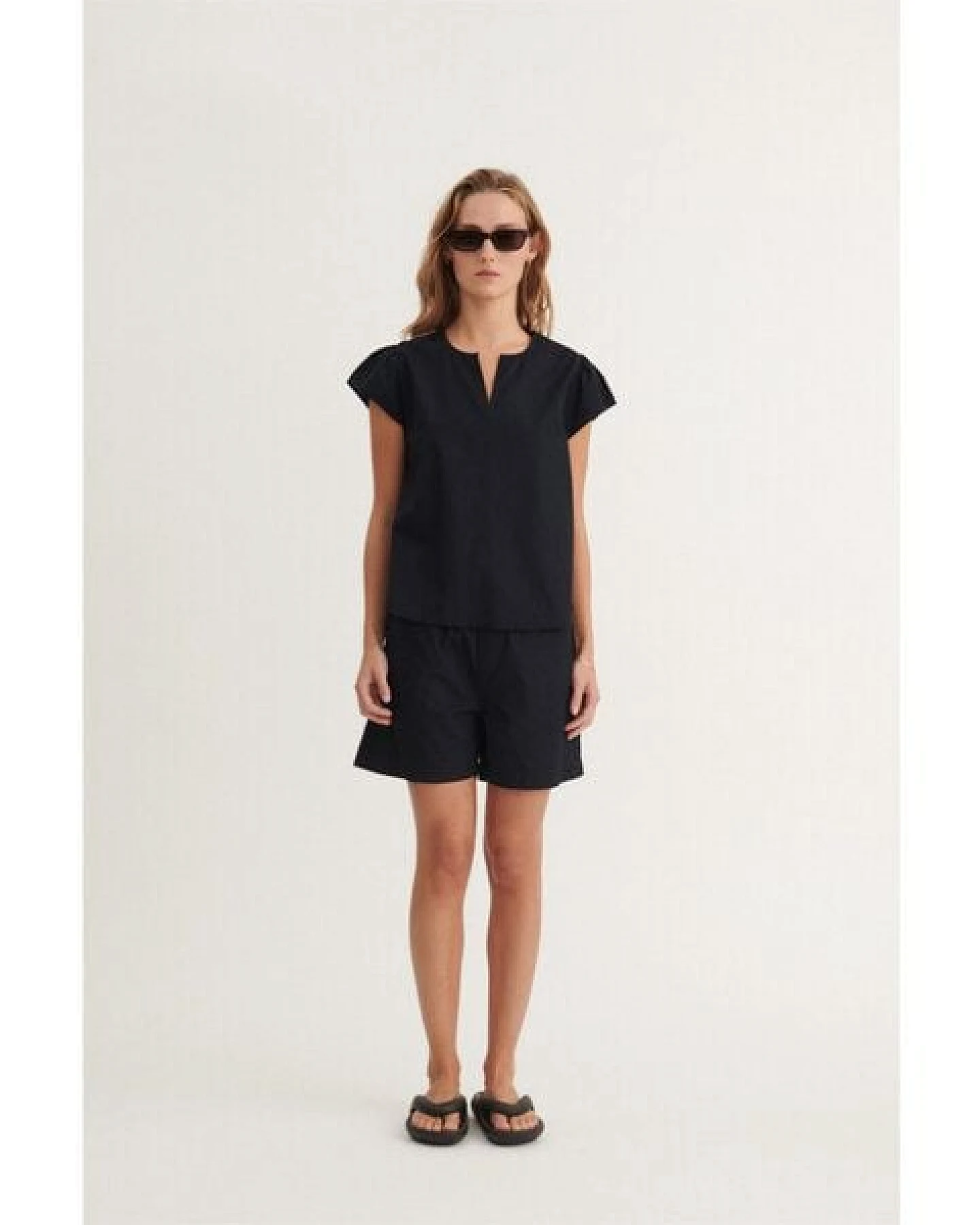 Basic Apparel Shorts SILJE aus Bio-Baumwolle – Ansicht 4