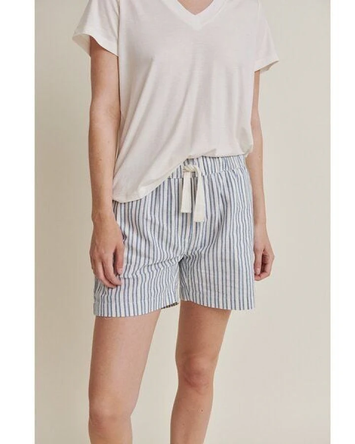 Basic Apparel Gestreifte Shorts TRUDIE aus Bio-Baumwolle