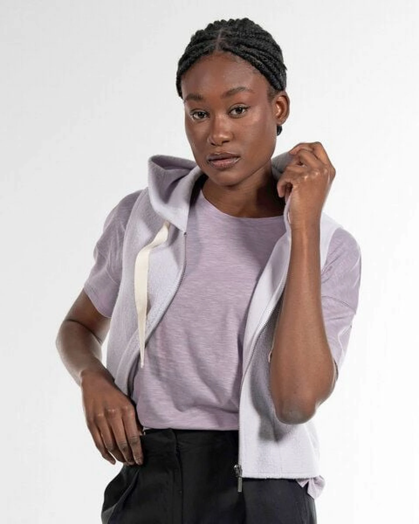 Alma & Lovis Weste aus flauschigem Bio-Baumwoll-Fleece – Ansicht 4