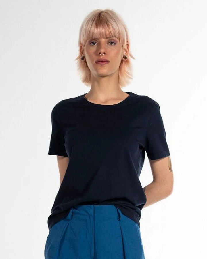 Blau