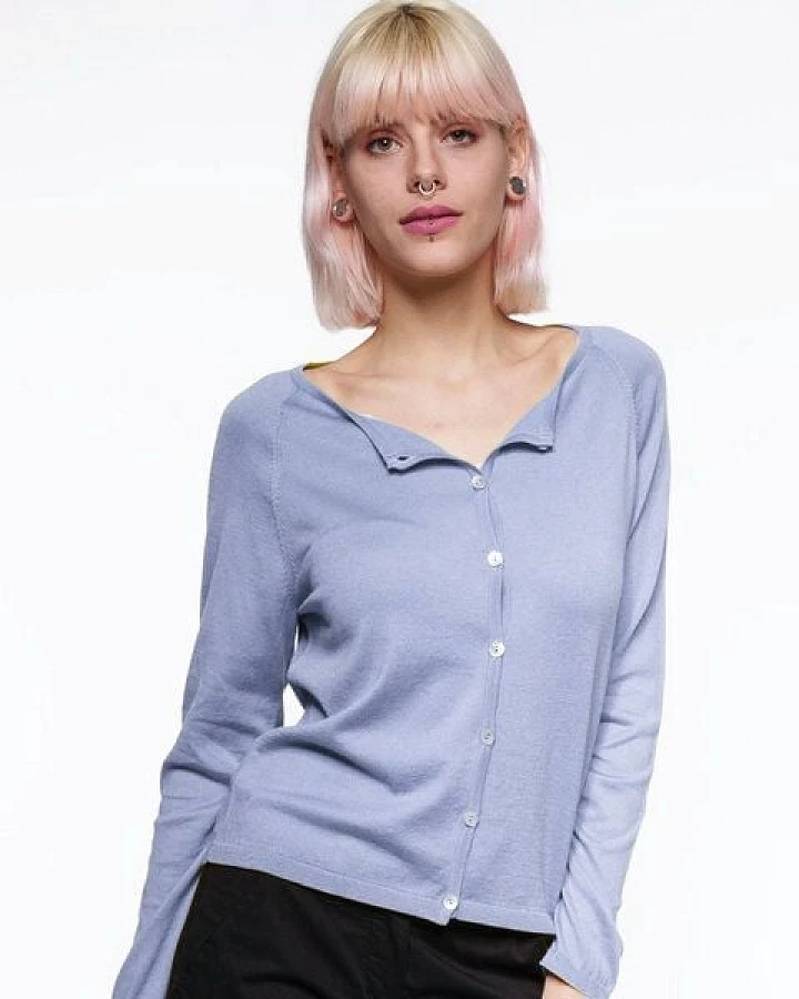 Blau