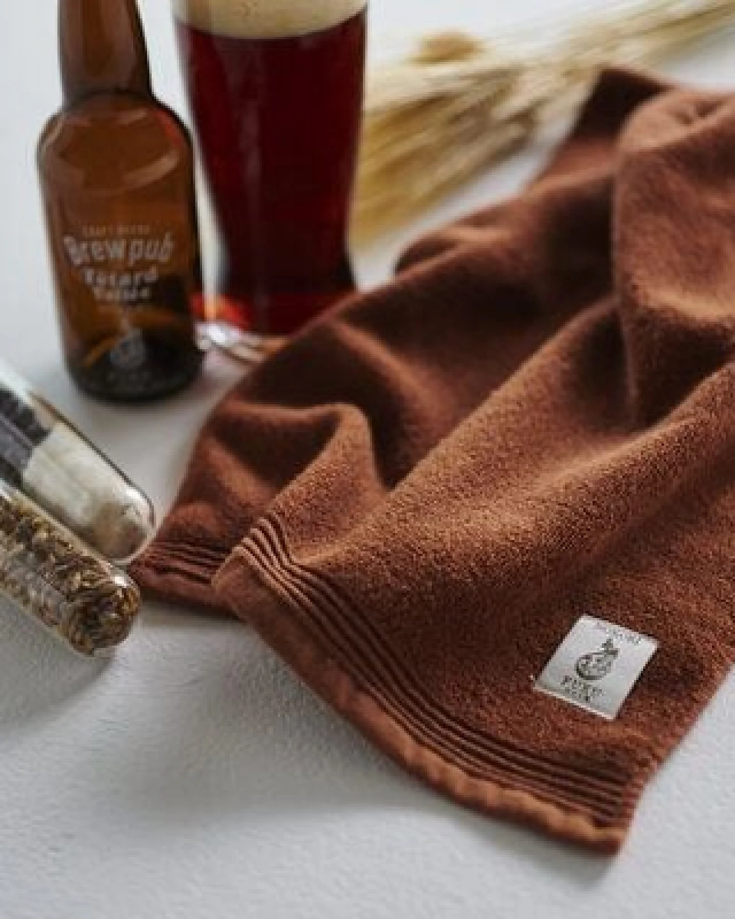 thies 1856 ® veganes Handtuch aus japanischer Biobaumwolle gefärbt mit recycelter Craft Bier Maische – Ansicht 4