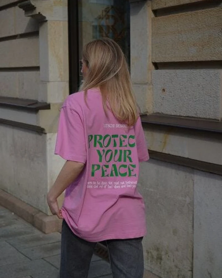 LITSCHI DESIGNS PEACE SHIRT