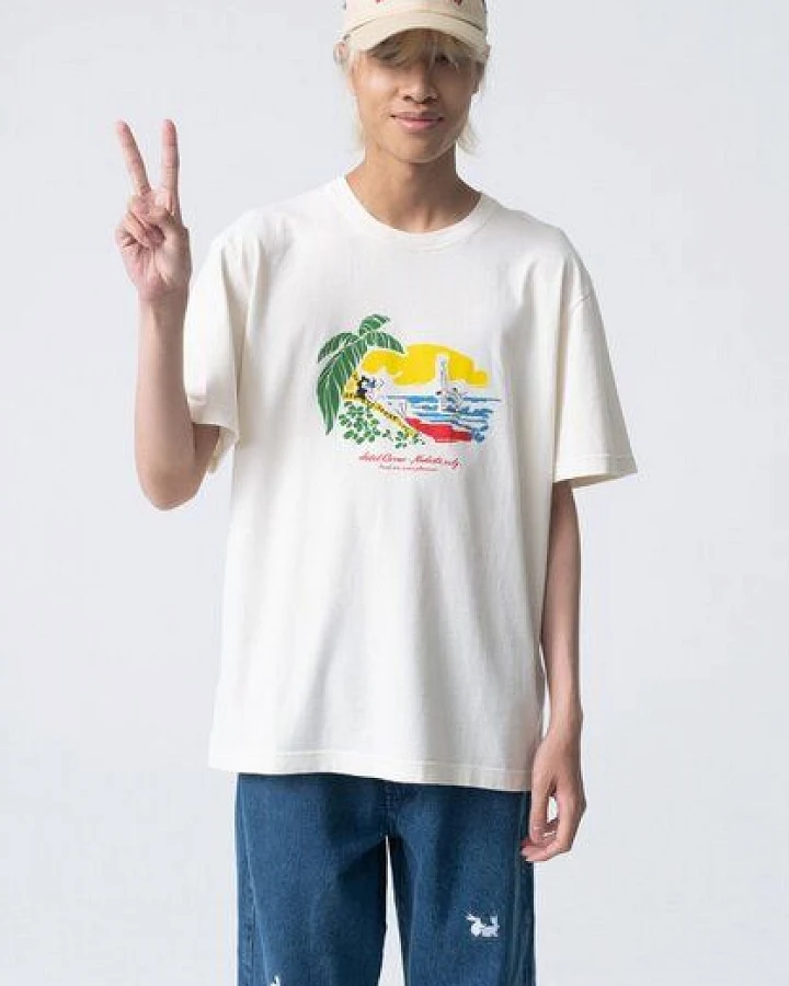 CARNE BOLLENTE T-Shirt - Nudist Only aus biologisch angebauter Baumwolle