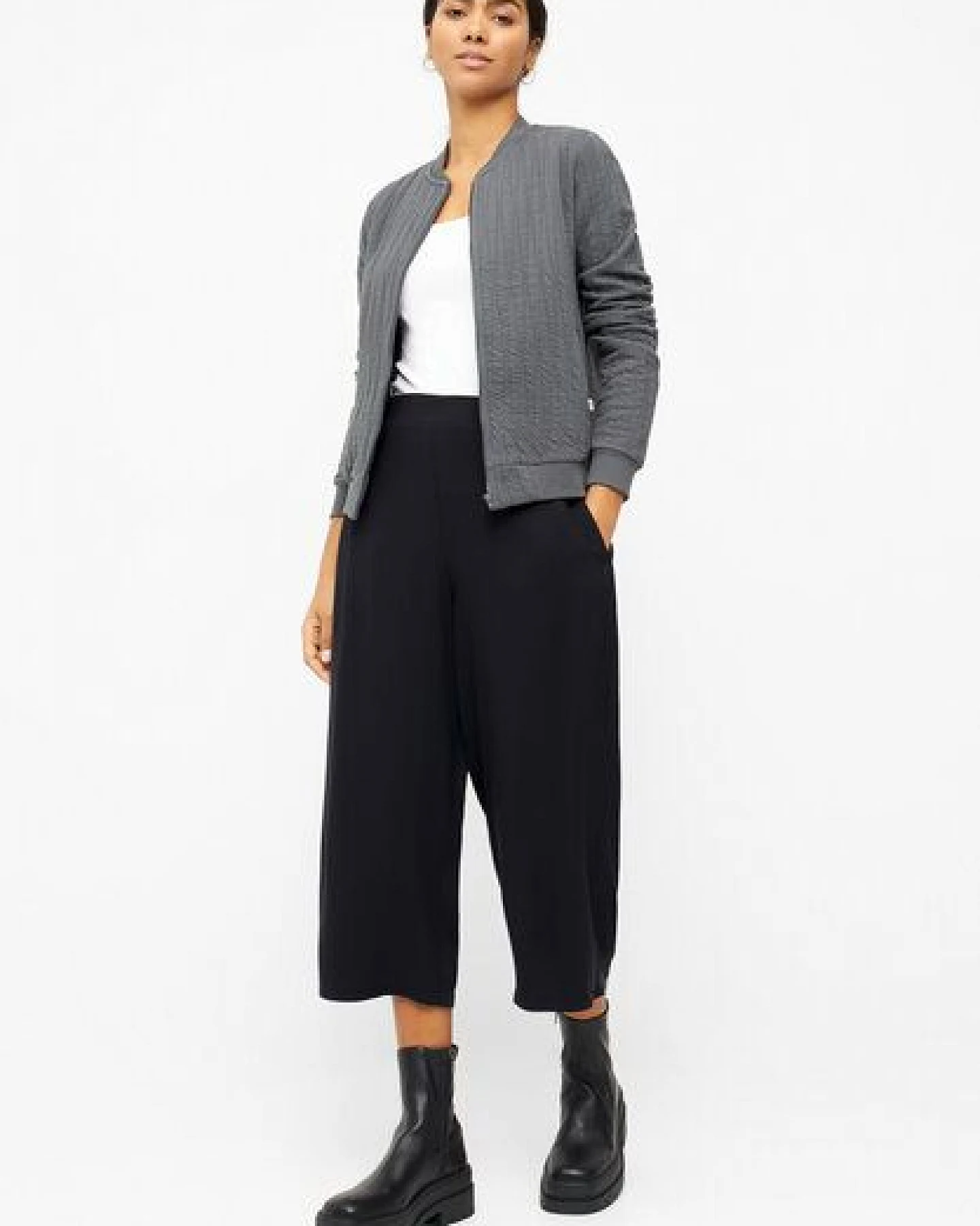 Givn Berlin Culotte aus Ecovero Modell: Anna – Ansicht 2
