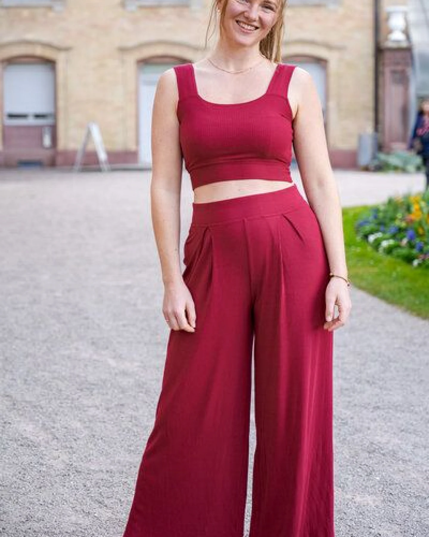 Vivien Joy Farrah Basic Crop Top – Ansicht 4