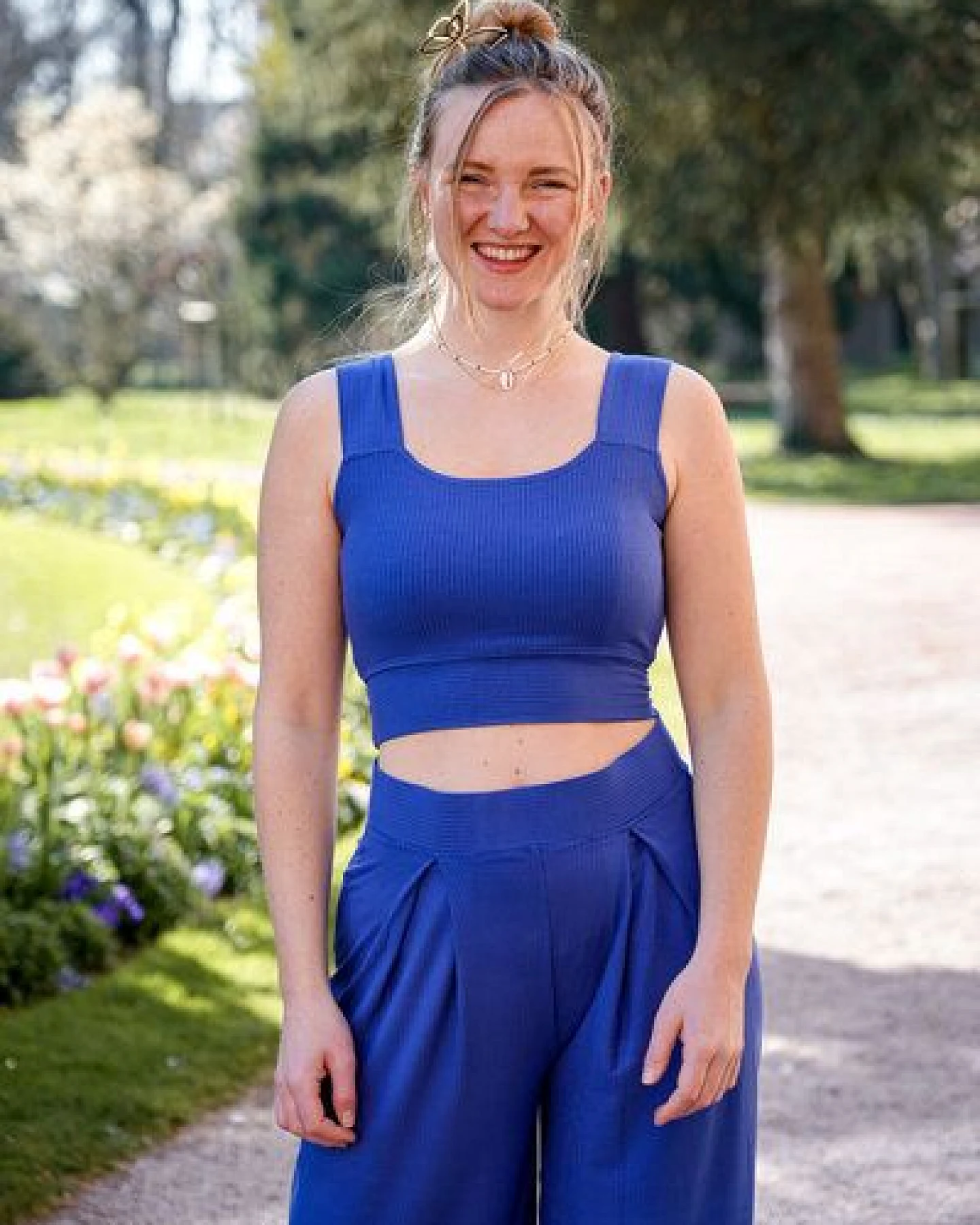 Vivien Joy Farrah Basic Crop Top – Ansicht 3
