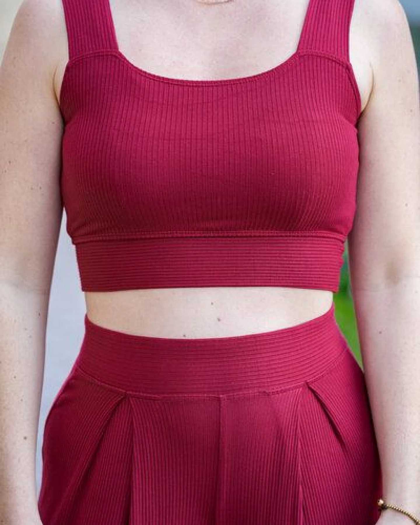 Vivien Joy Farrah Basic Crop Top – Ansicht 3