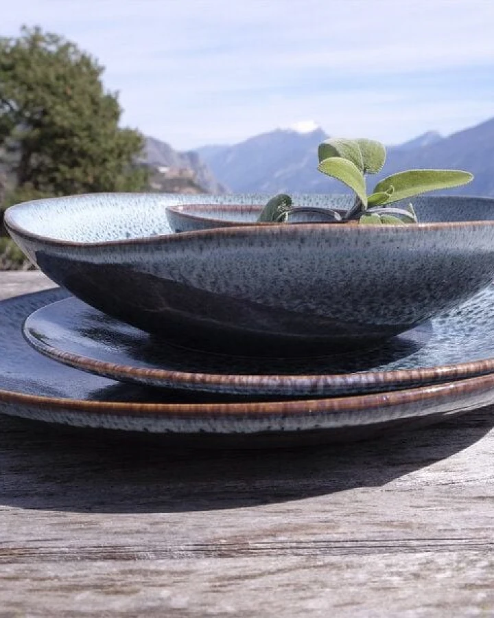 Izanami Tableware Dinner Set für Sechs, 24 tlg - Krumme Lanke