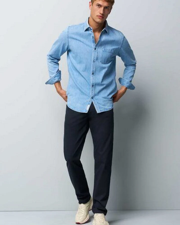 Blau