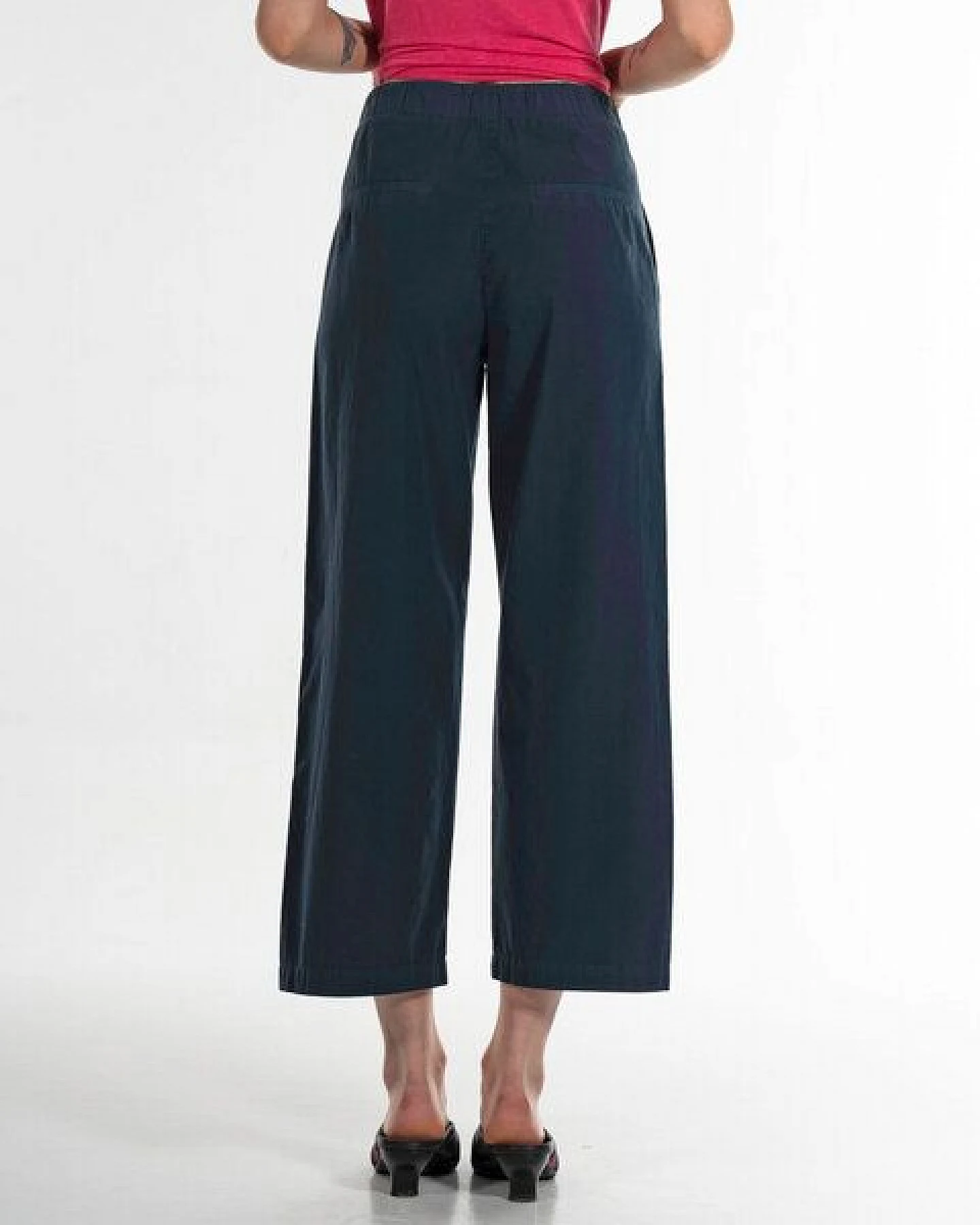 Alma & Lovis 7/8 Chino Sommerhose aus reiner Bio-Baumwolle – Ansicht 4