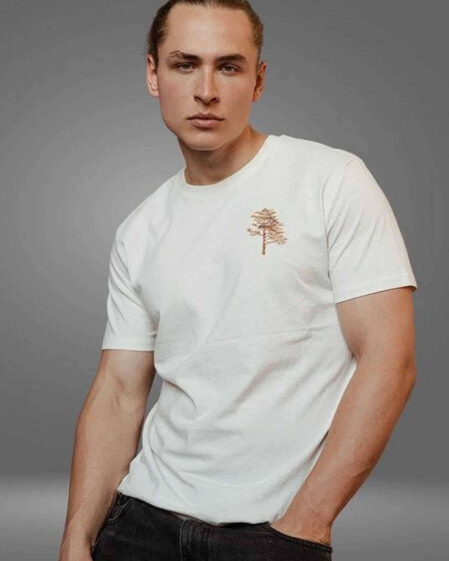 Kultgut Biofair- Artdesign Klassik Shirt / Little Tree in Woodoptik – Ansicht 2