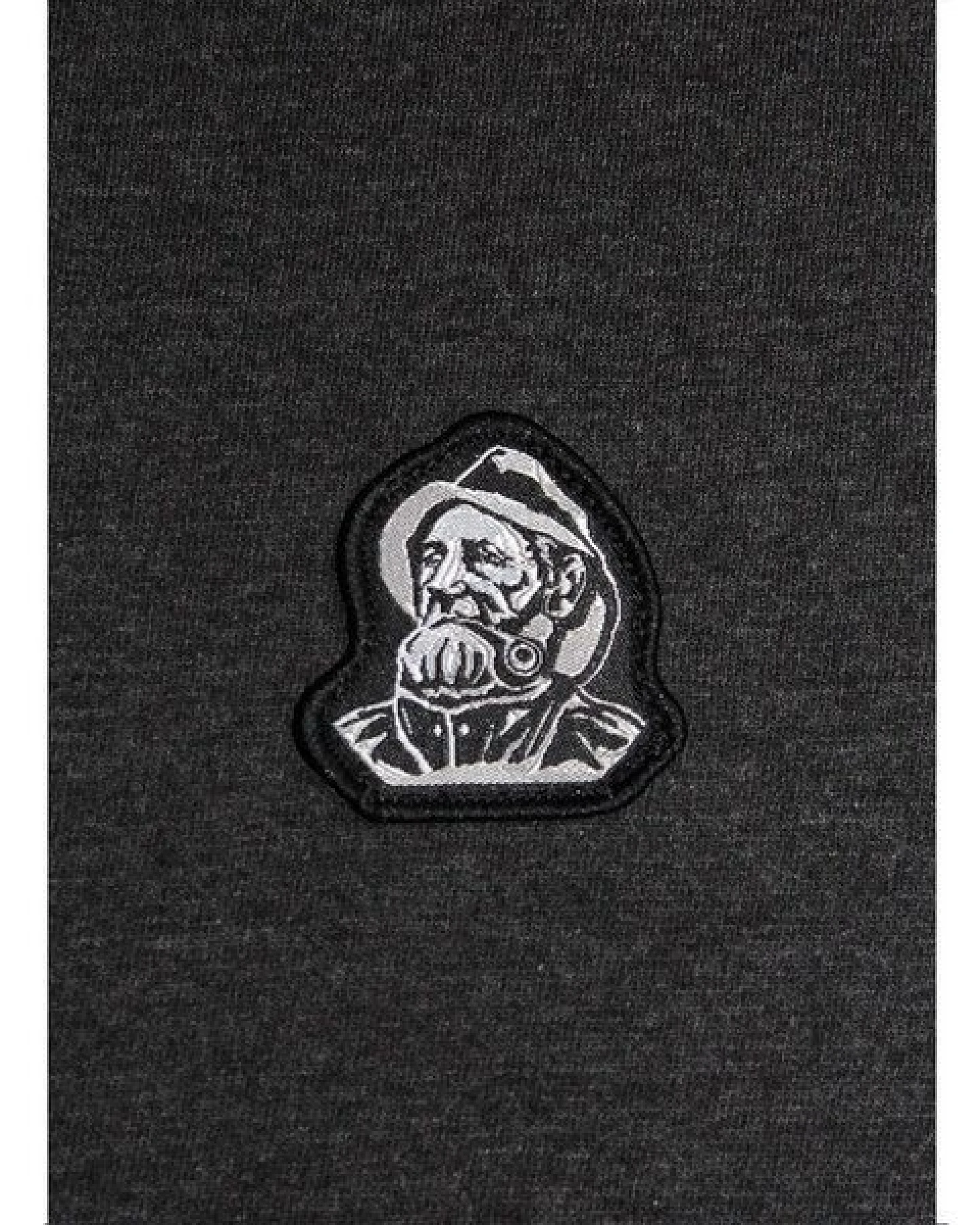 FÄDD Herren T-Shirt Rundhals aus Bio-Baumwolle "Knigge Hans" Schwarz – Ansicht 2