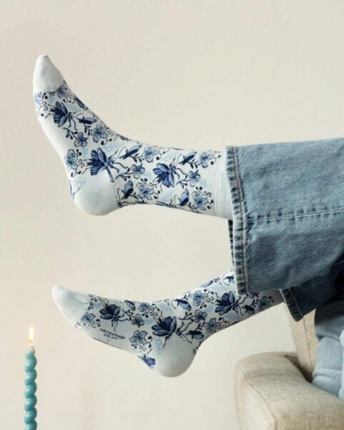 KUNSTSOKKEN Kunst Socken - Nahtlose Bunte Socken aus Bio-Baumwolle Mix - weihnachtsgeschenke für Künstler - Lustige Socken Geschenk – Ansicht 3